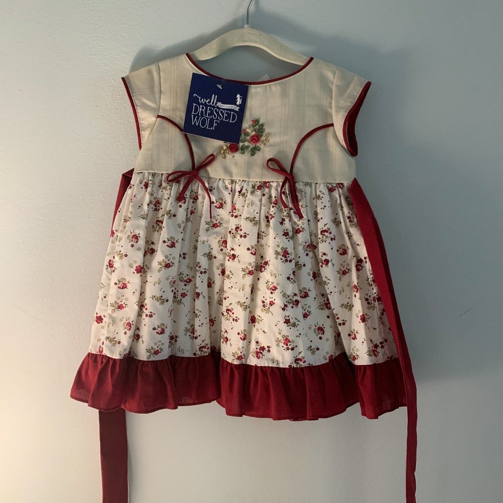Well Dressed Wolf 18mo NWT Grow Dress